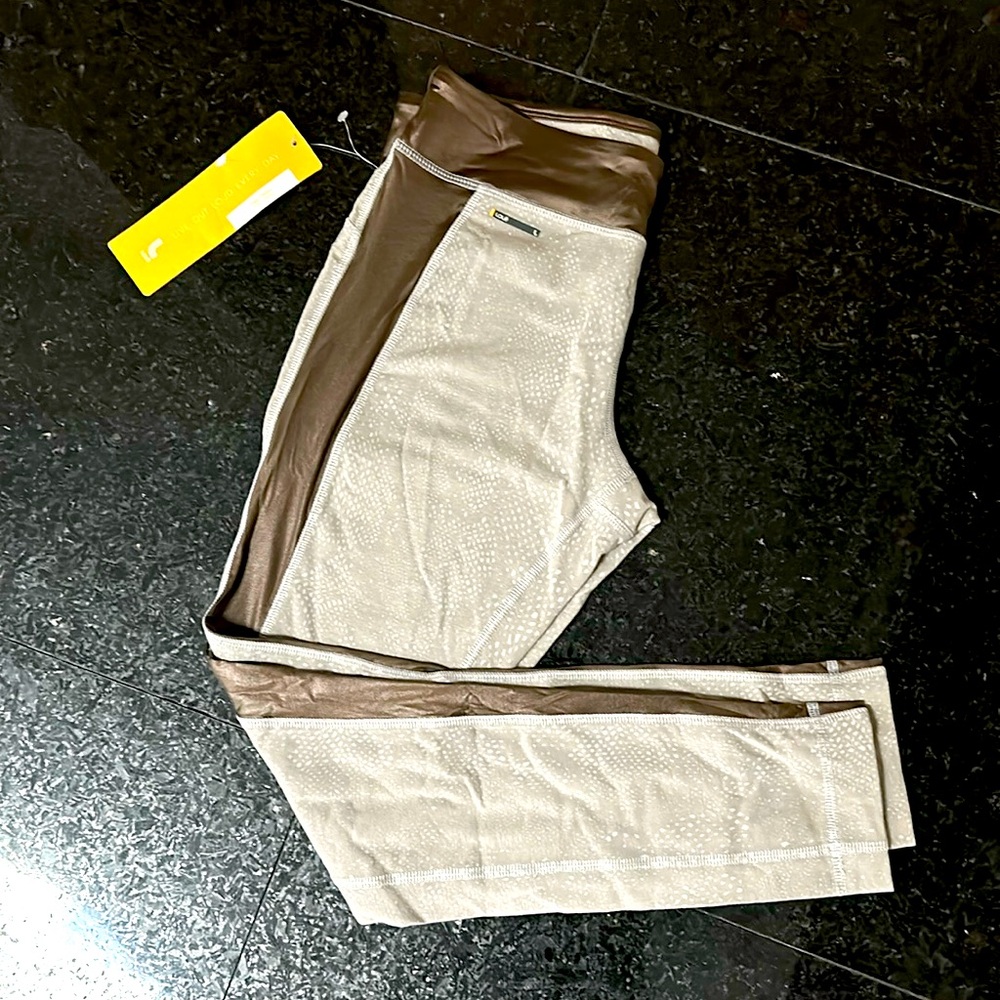 LOLE Leggings (SMALL) BRAND NEW w/ tag!!! 🩷🏃🏻‍♀️🏃‍♀️🏃🏽‍♀️🏃🏾‍♀️🏃🏿‍♀️